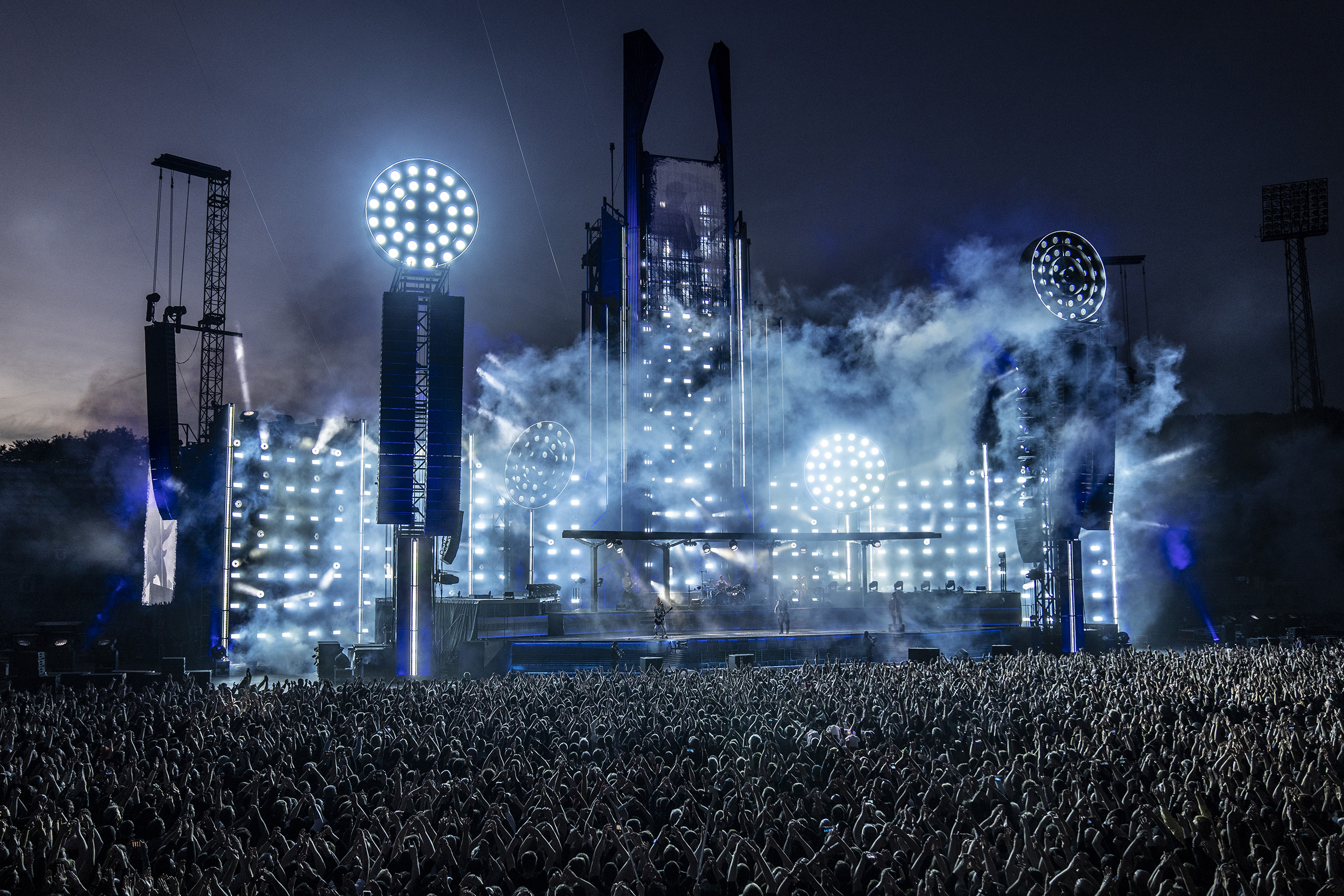 rammstein-on-stage-at-night-lit-in-blue.jpeg